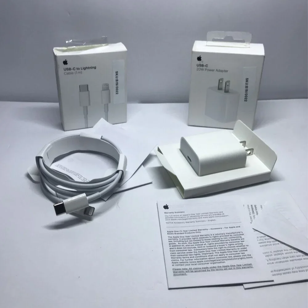 Original Apple USB-C 20W Power Adapter + USB-C Lightning Cable (1m)